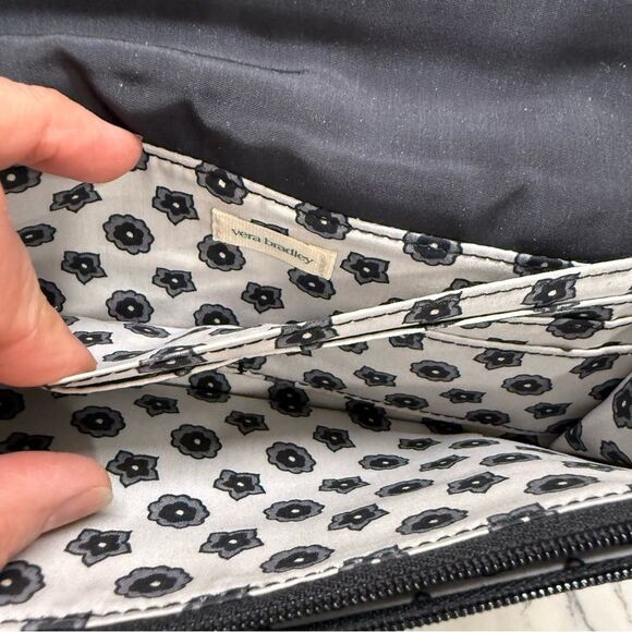 Vera Bradley Quilted Black Women's wallet Clutch - Picture 3 of 6